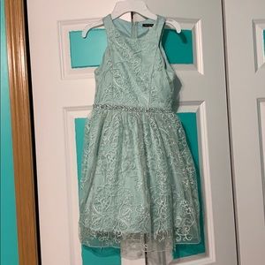 Xtraordinary mint green kid’s girl’s dress